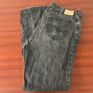 Black vintage men’s Lee mom jeans